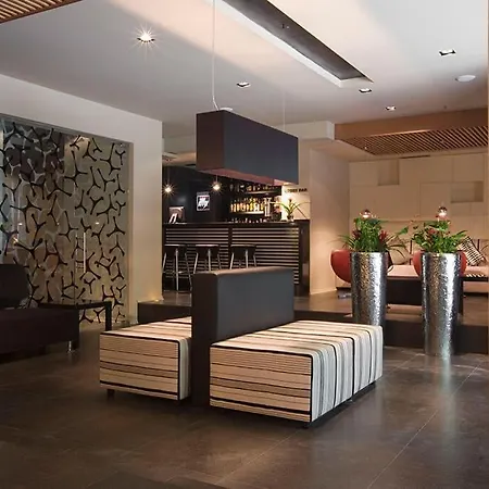 فندق Famous House بلوفديف