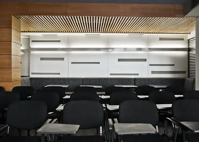 名居酒店 普罗夫迪夫