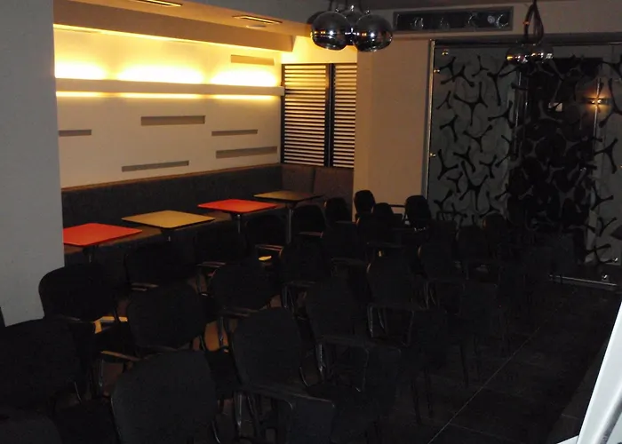 Szálloda Famous House